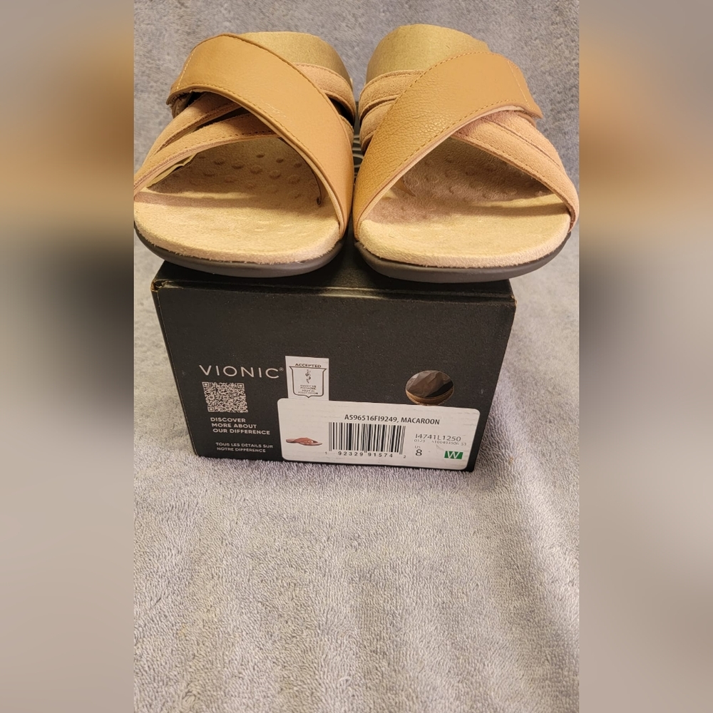 Vionic adjustable sandal - Picture 7 of 8